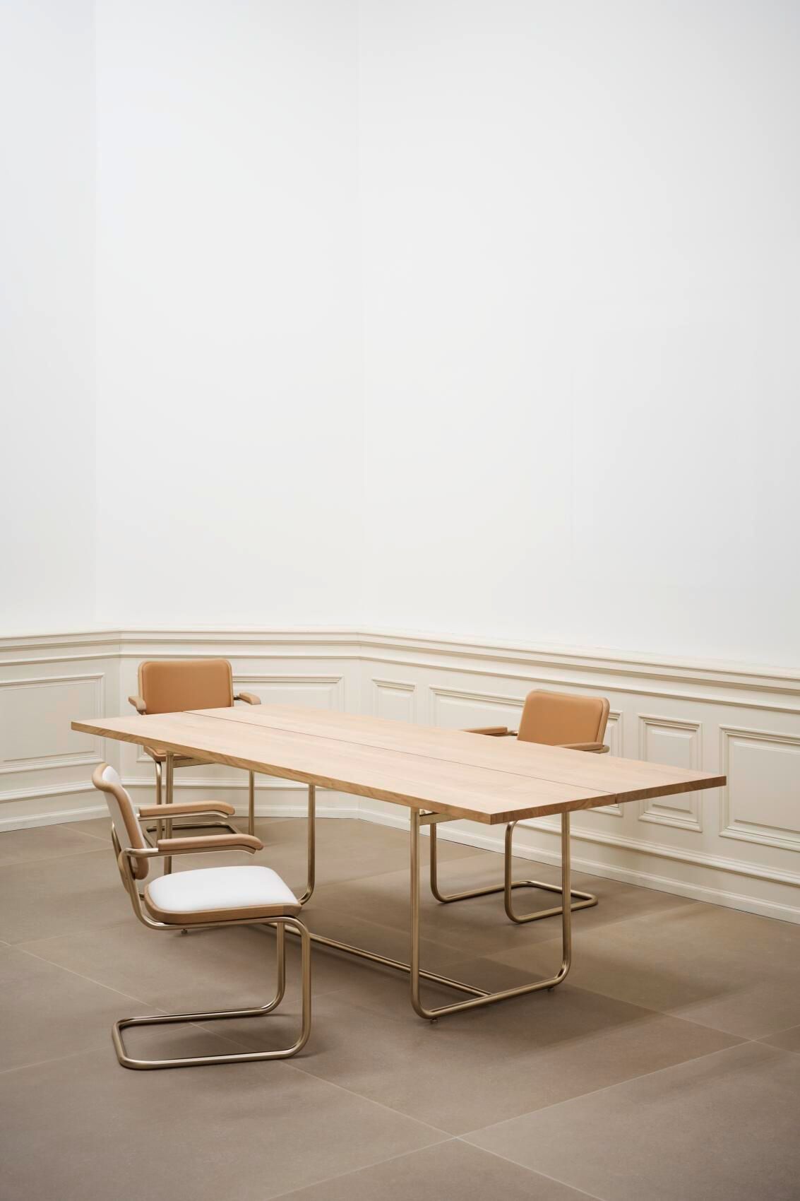 Thonet