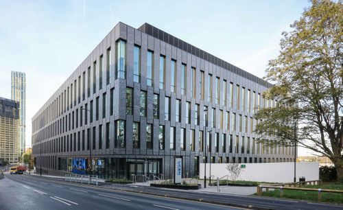 TECHNAL MX52 MATCHES MULTIPLE DEMANDS FOR NEW MANCHESTER COLLEGE