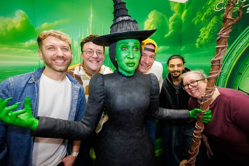 ELPHABA TAKES CENTRE STAGE: JANE LASHBROOK’S SHOWSTOPPER CAKE AT CAKE AND BAKE SHOW 2024