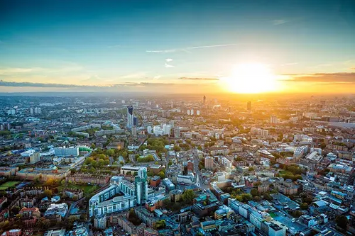 Procurement with Purpose: Unlocking housing decarbonisation at scale