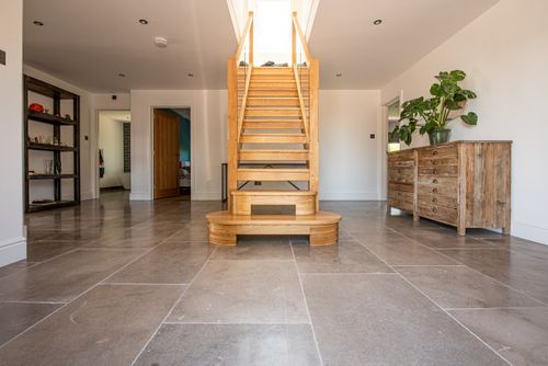 Stunning Highland Grey Dutch Barn Build