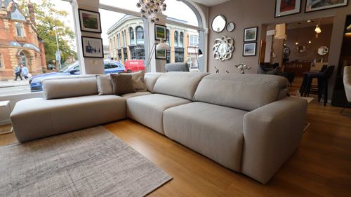 Melanie sofa