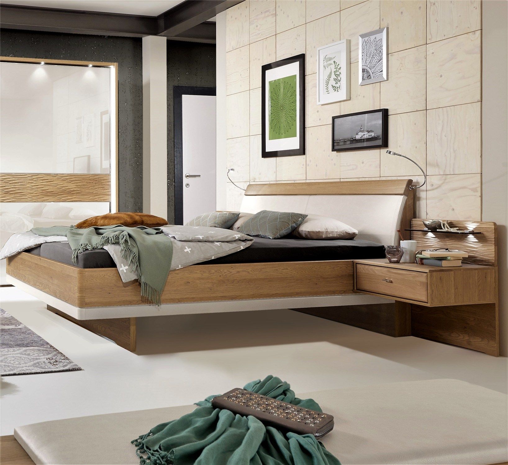 Stylform DORIS Modern Floating Bed