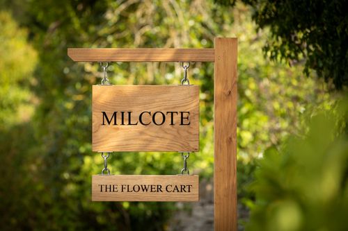 Oak Signage