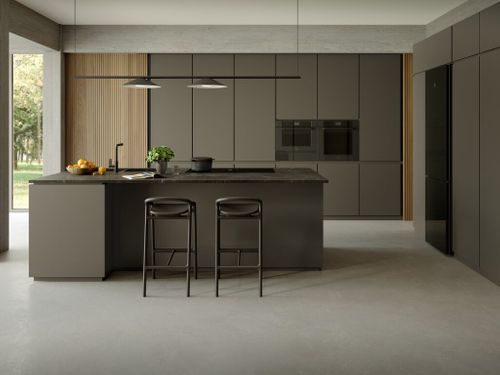 Bertazzoni Modern Series mirrored oven