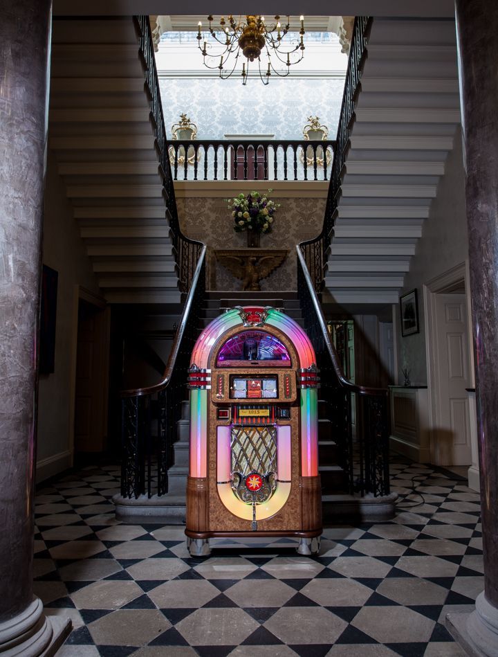 Wurlitzer 1015 Tribute Vinyl Jukebox