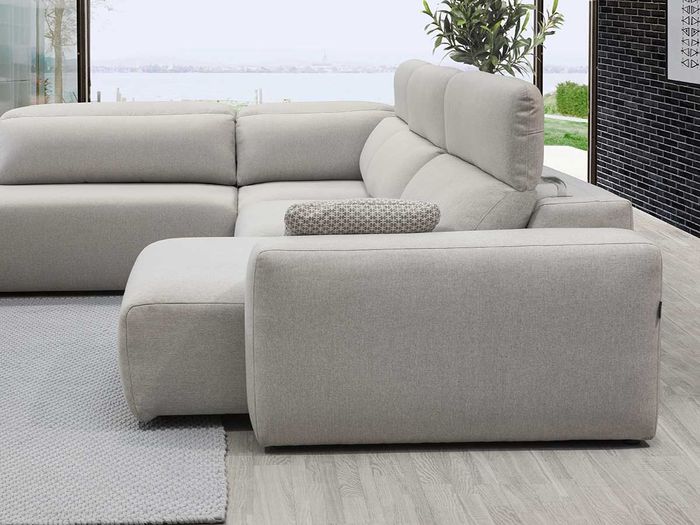 Melanie Sliding Seat Sofa