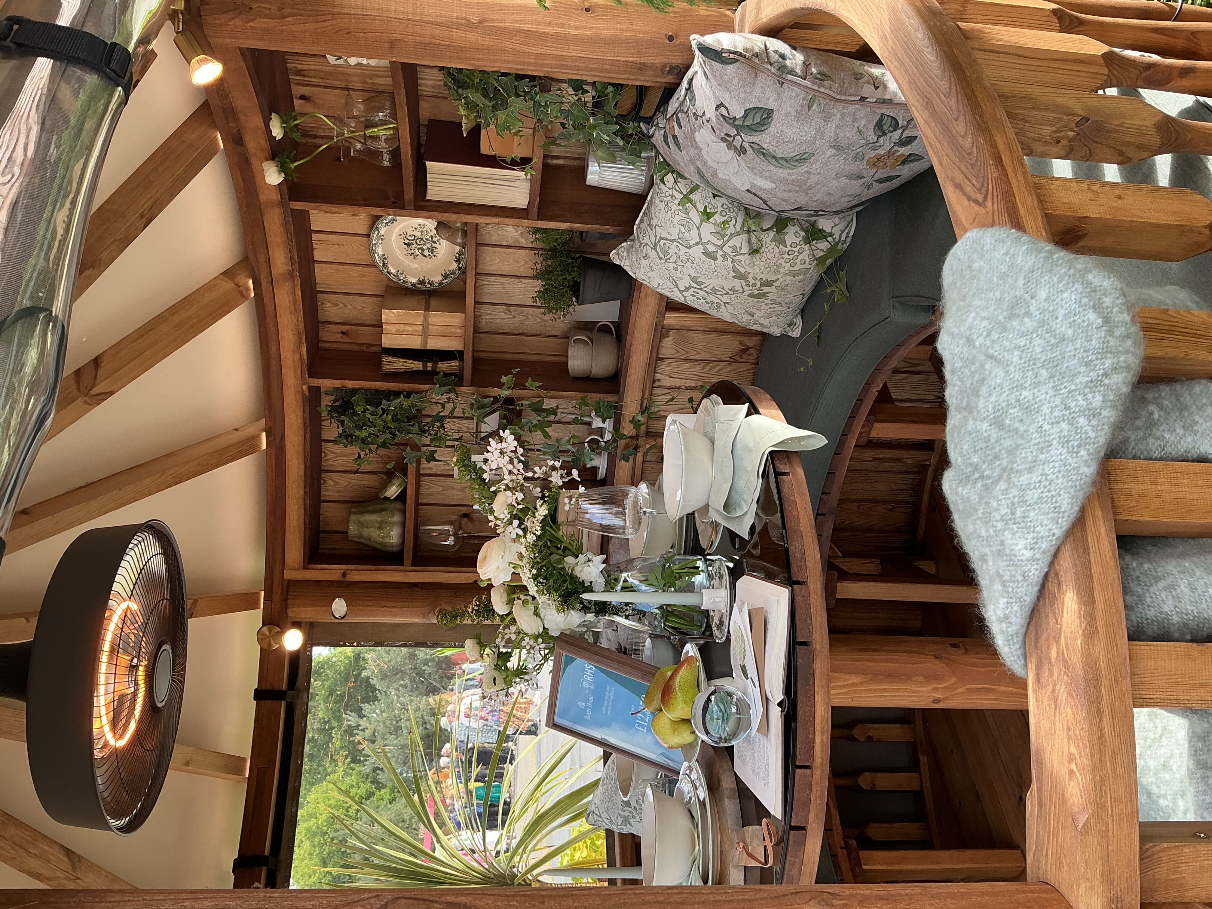 Breeze House Mara Garden Building