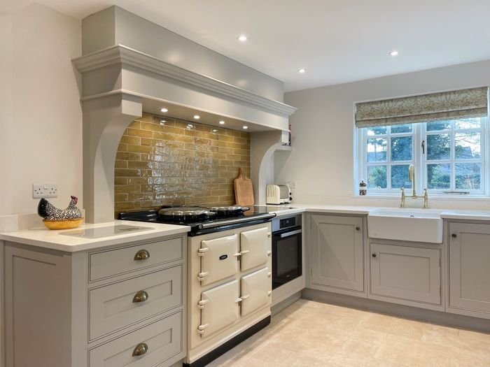 Traditional hand painted kitchen 