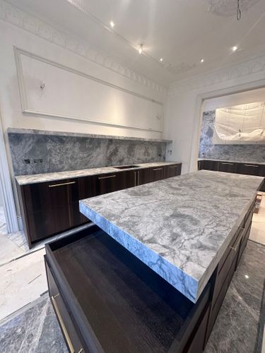 Bianco Eclipse: Where Elegance Meets Precision