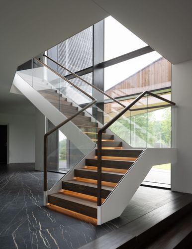 Luxurious design L shape oak staircase  in modern style interior