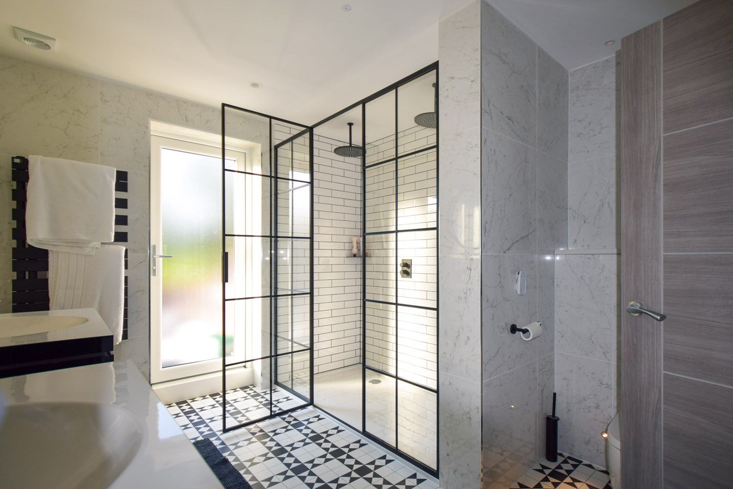 Black grid shower screens