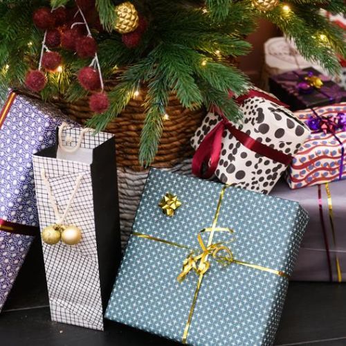 Gift Wrapping Station The Dream Factory