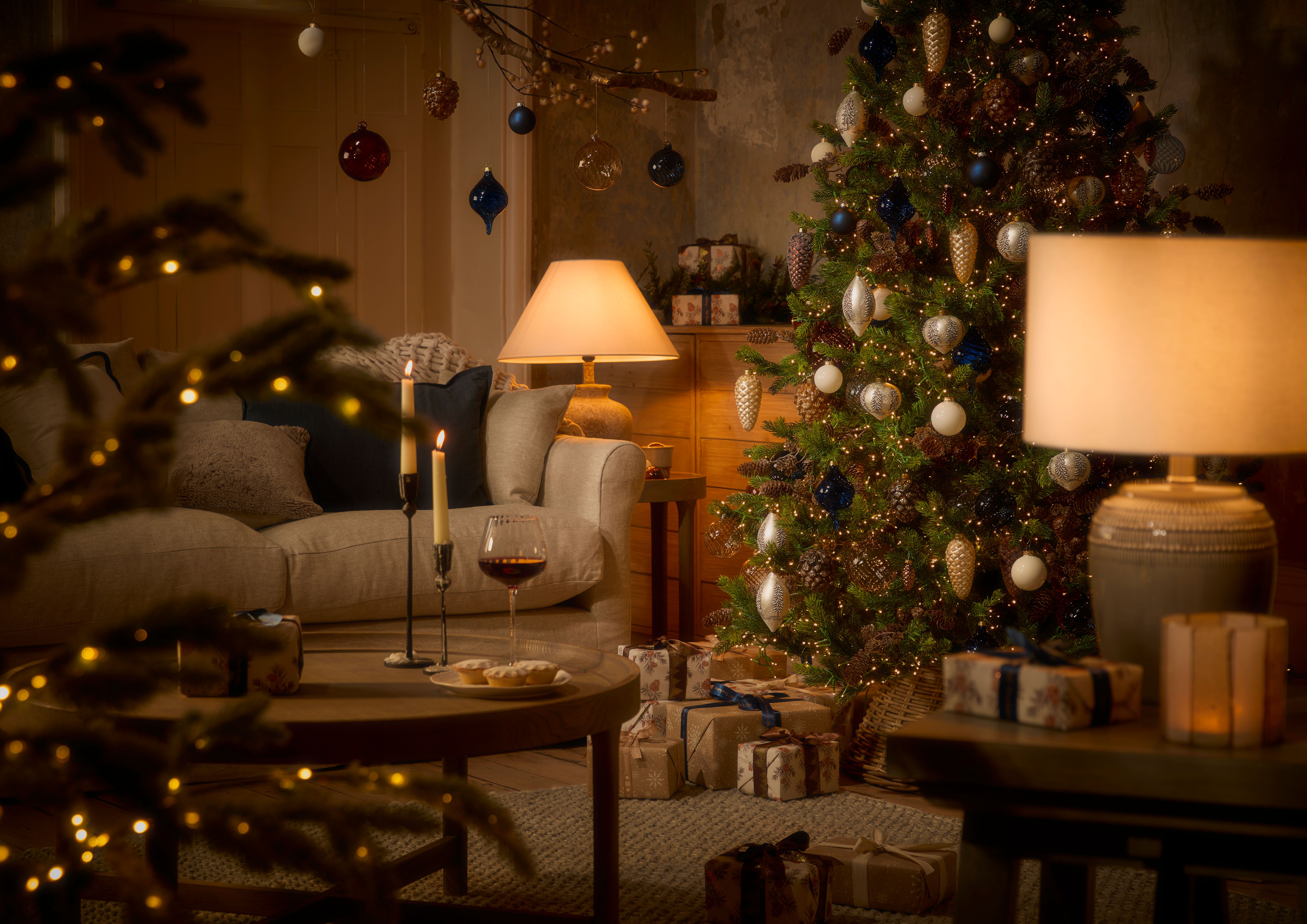 cox & cox lifestyle image