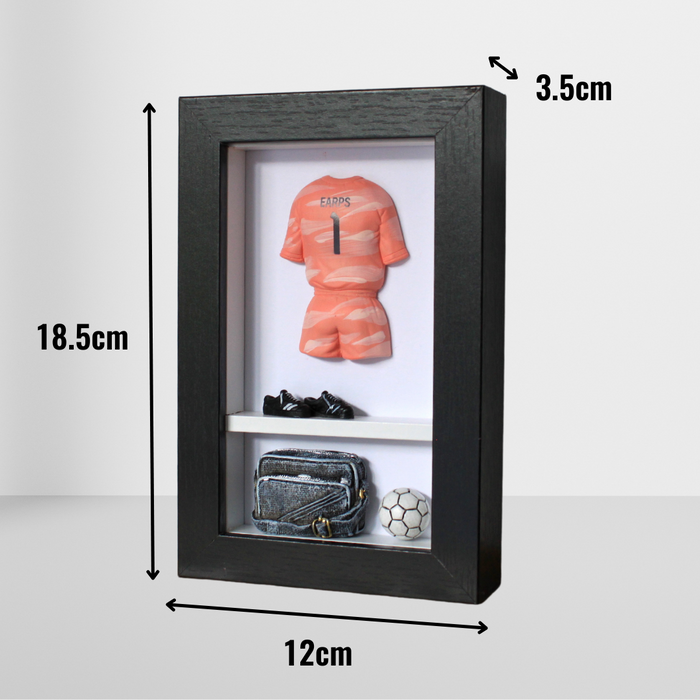 Mary Earps  - Football Legend KitBox