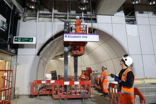 ‘High risk’ Crossrail opening will be delayed further | Construction Buzz #226