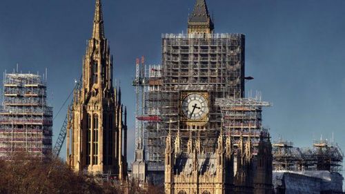 Is Notre-Dame fire a warning for UK Houses of Parliament? | Construction Buzz #213