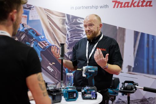DISCOVER ONSITE ON HIRE: THE UK’S PREMIER HIRE EQUIPMENT SHOWCASE AT UK CONSTRUCTION WEEK LONDON