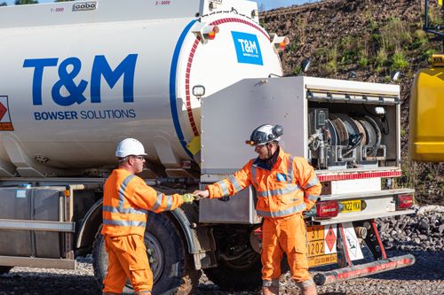 T&M PLANT HIRE BRING BOWSERS TO ONSITE ON HIRE