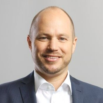 Roland  Sitzberger - Porsche Consulting GmbH