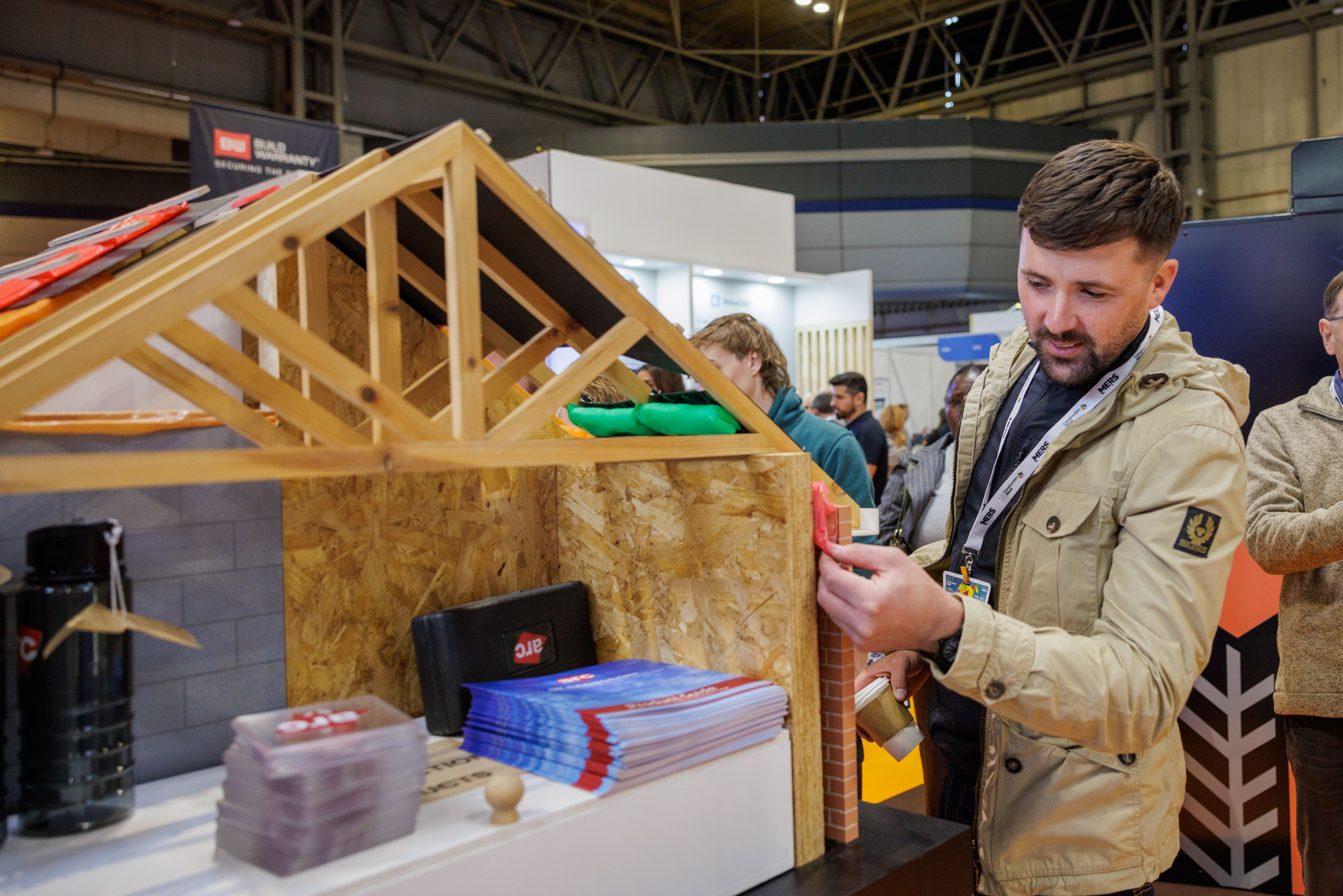 UKCW Roofing visitor browsing