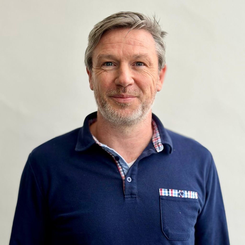 Chris Henderson