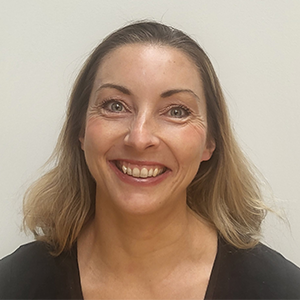 Elaine Nankervis - 