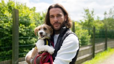 Pete Wicks: For Dogs' Sake