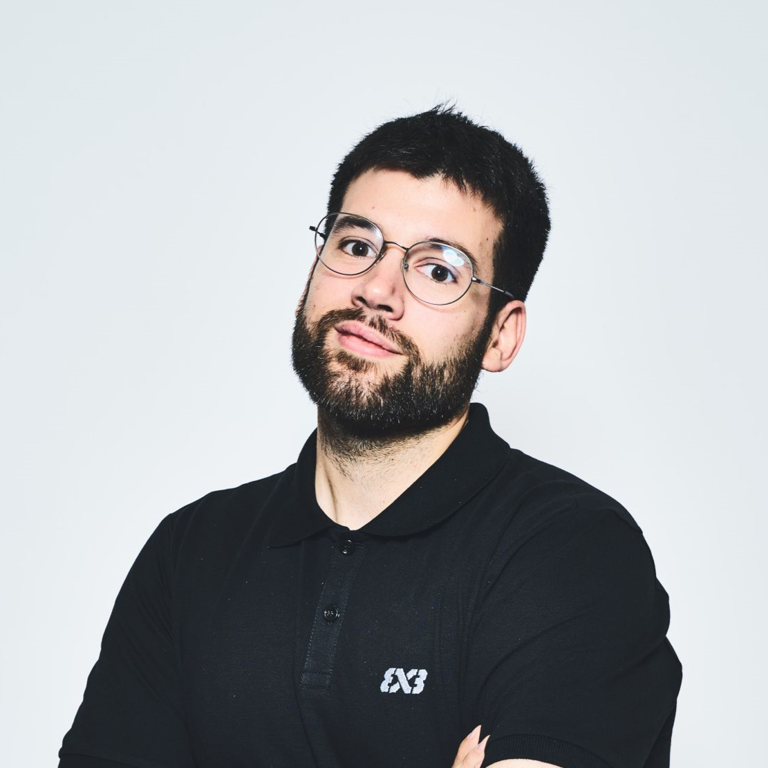 Speaker image for Esteban Gonzalez