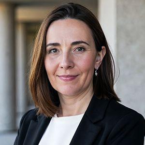 Lucy O'Brien - ITN