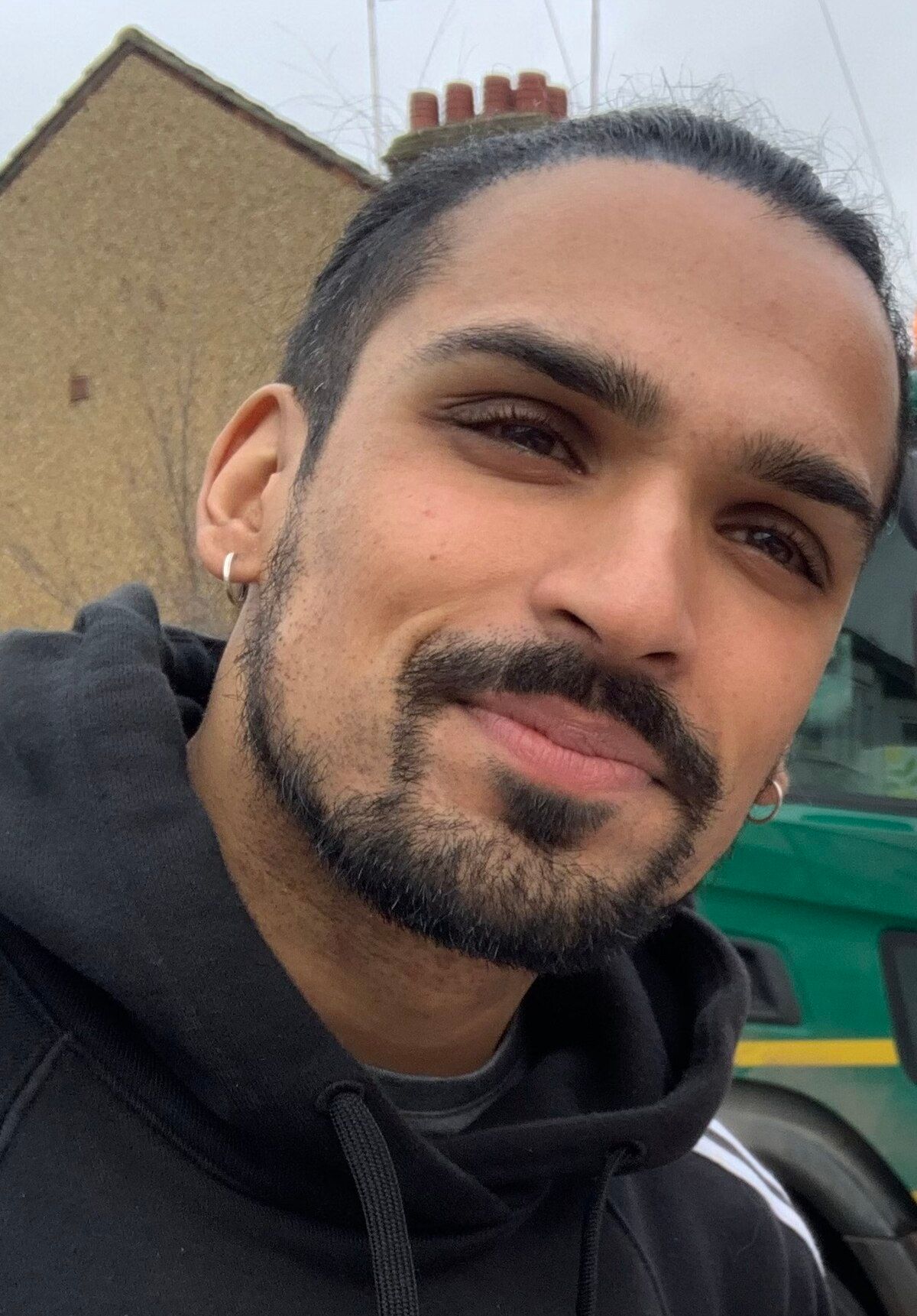 Aaron  Thiara