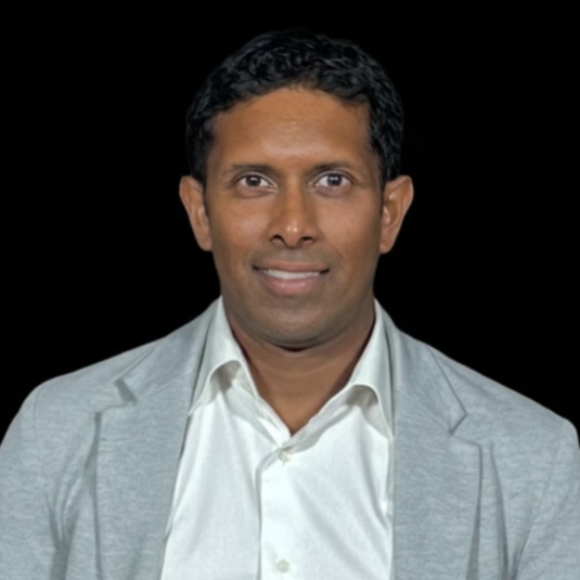 Speaker image for Clive Santamaria