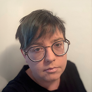 Speaker profile image for Alina Kadlubsky