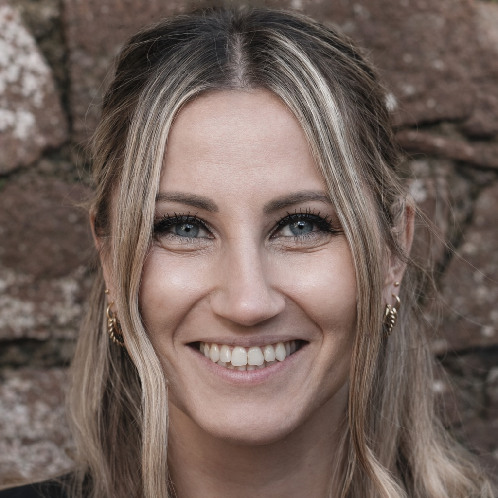 Speaker image for Lauren Ellis-Jones