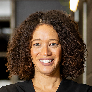 Speaker profile image for Lisa Dee