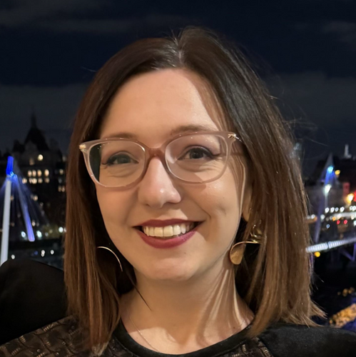 Speaker profile image for Louise Burton