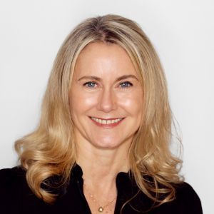 Melanie Leach