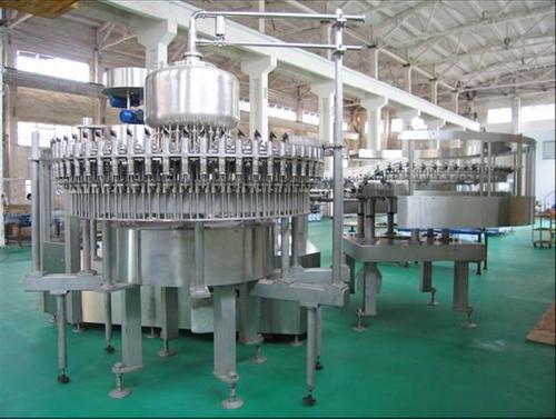 New Generation 3-in-1 Rinsing-Filling-Capping Machine