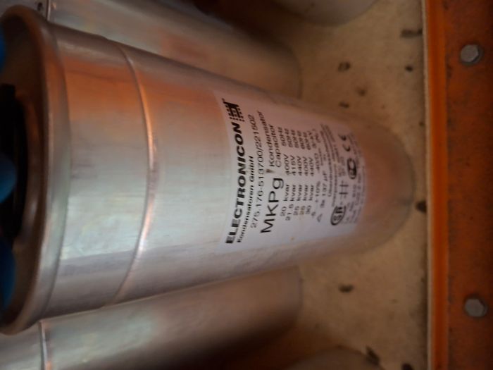 Capacitors for Power Factor Correction