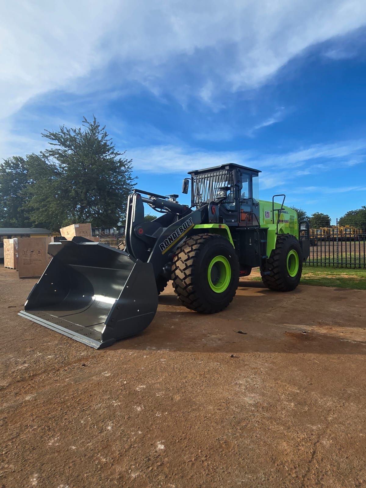  Electric Wheel Loader 