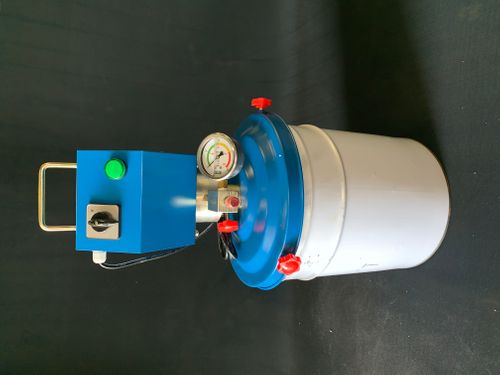 LIGHT/MEDIUM DUTY ELECTRIC GREASE PUMP