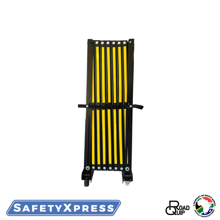 RoadQuip Expanding Barrier