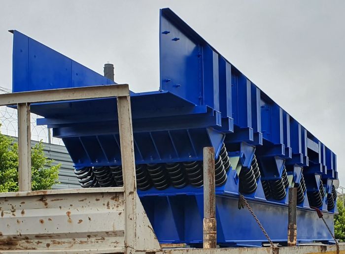 TM Vibratory Feeders
