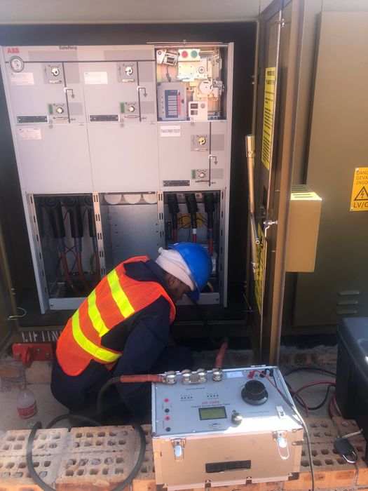 EZY Switchgear - High Voltage Engineering & Field Services