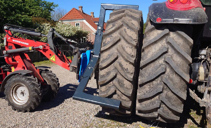 Tyre Handlers