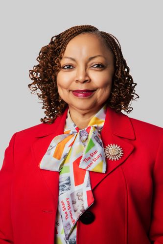 Speaker profile image for Lindiwe Sangweni-Siddo