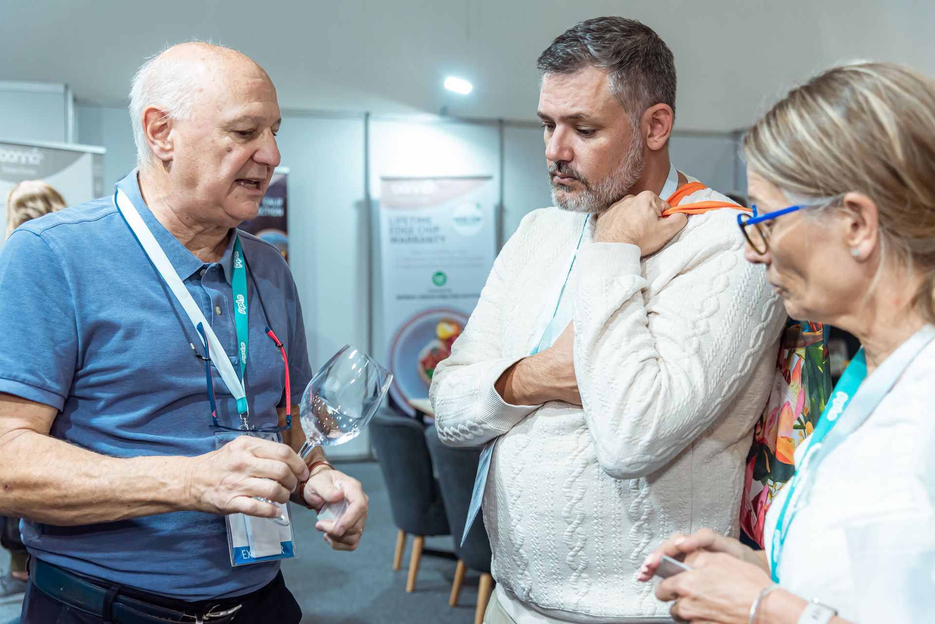 decision makers interacting with exhibitors