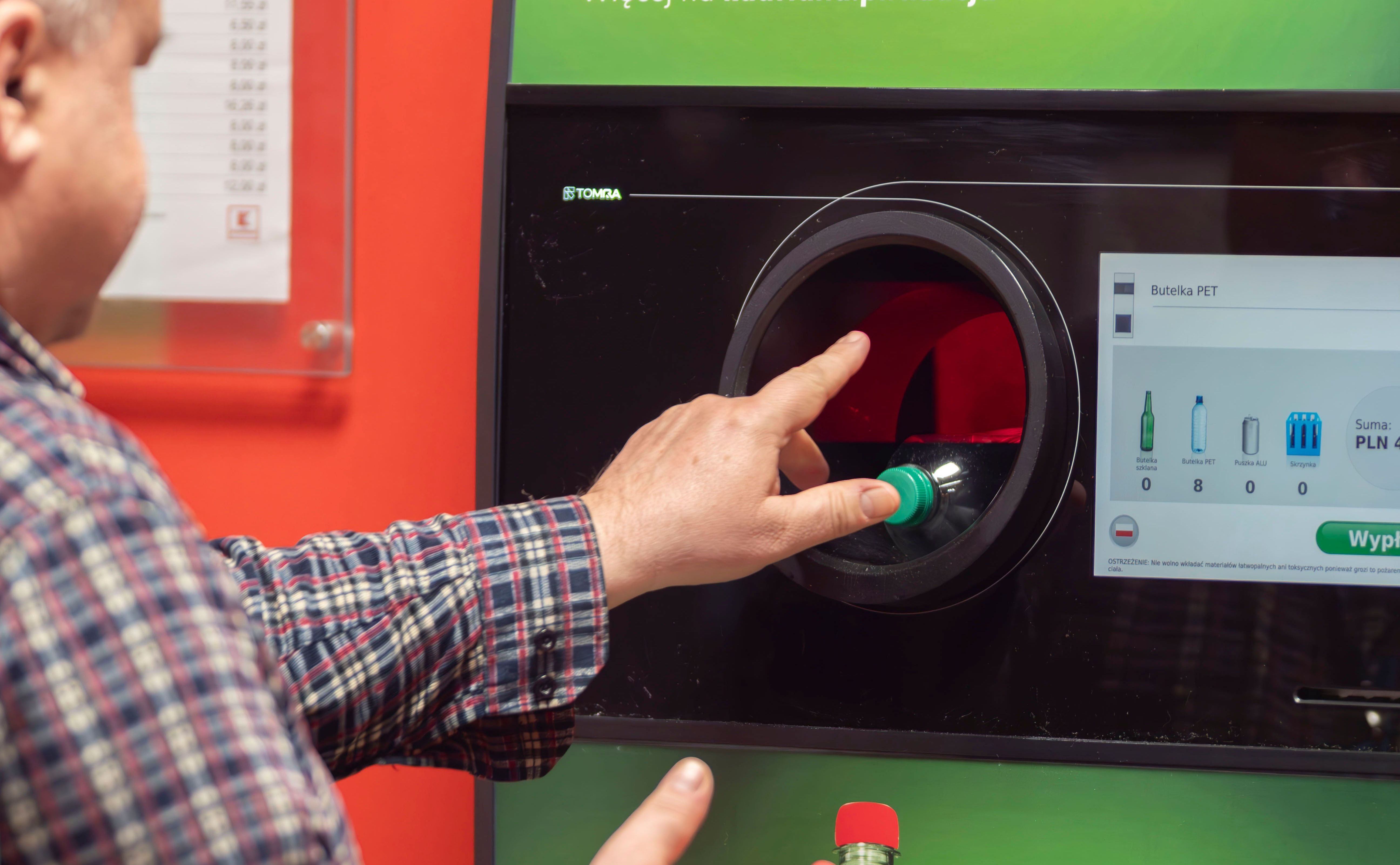 Exchange For Change unveils retailer support package ahead of Deposit Return Scheme launch