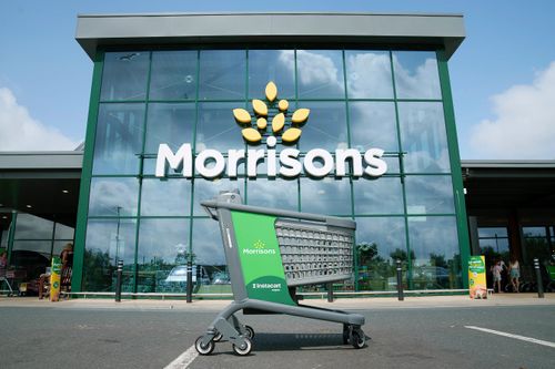 Morrisons trials AI-powered smart trolleys in UK first with Instacart