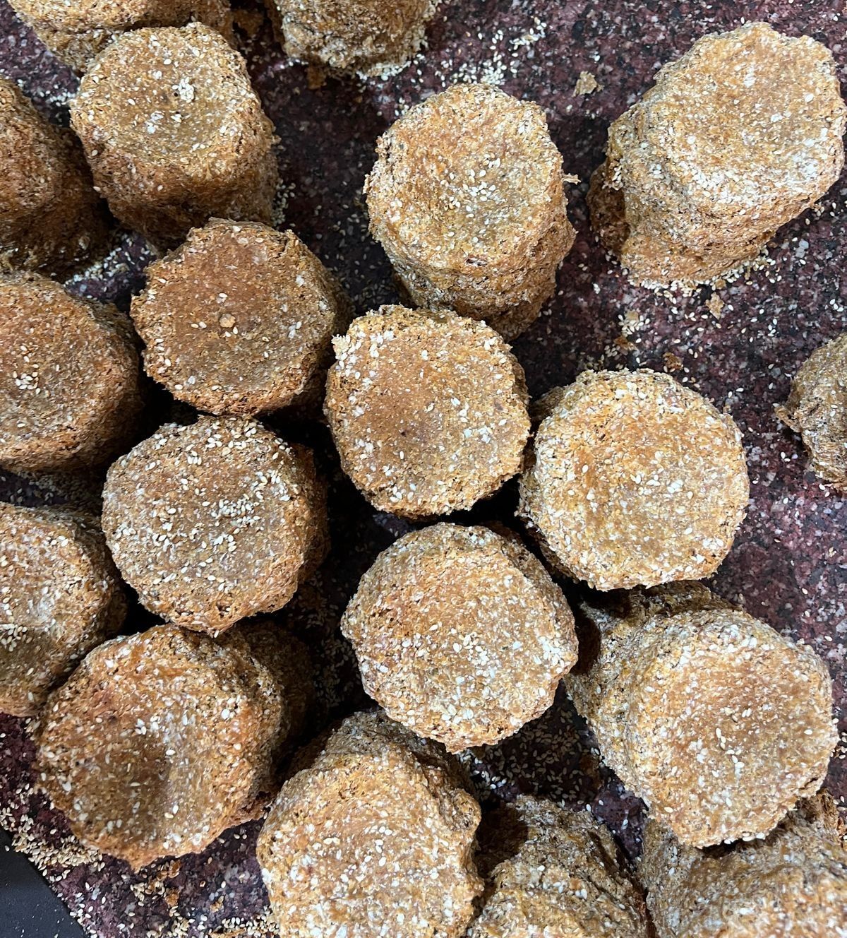 JAGGERY TILKUT